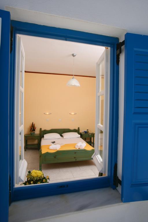 Poseidon Hotel إيوس خورا الغرفة الصورة