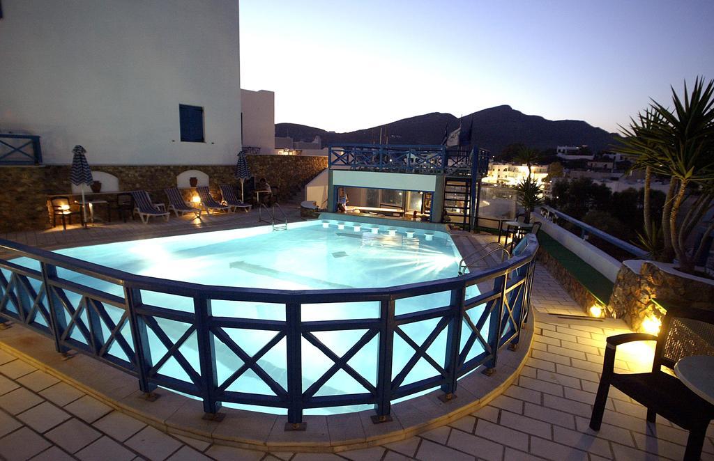 Poseidon Hotel إيوس خورا المظهر الخارجي الصورة